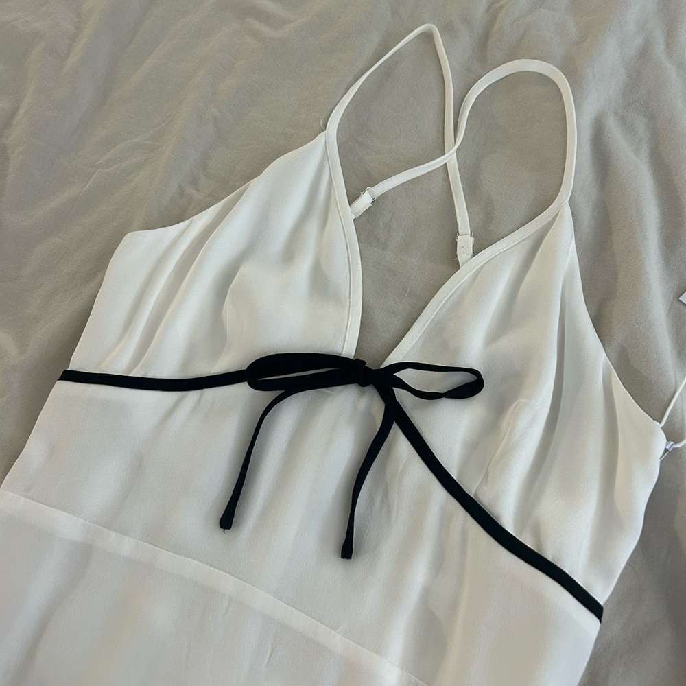 Reformation Bryony Dress in WHITE - Picture 12 of 16